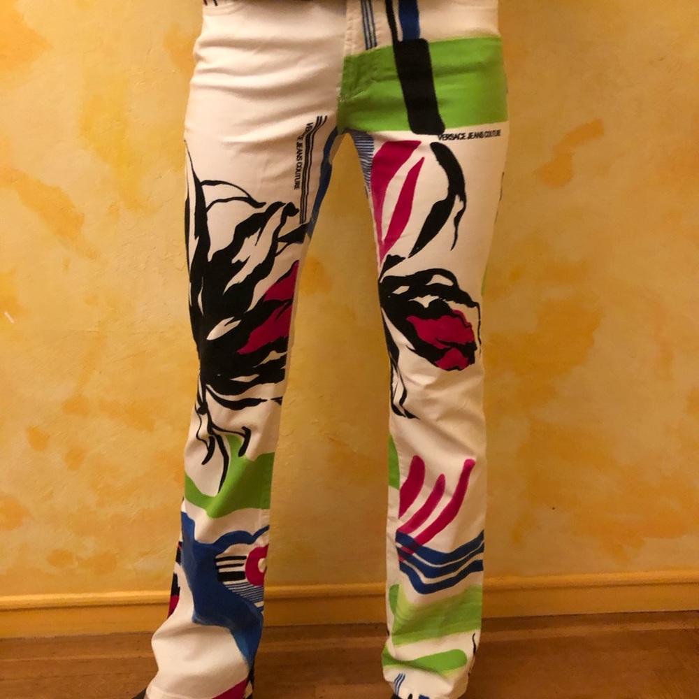 Fabulous Versace abstract floral print pants
